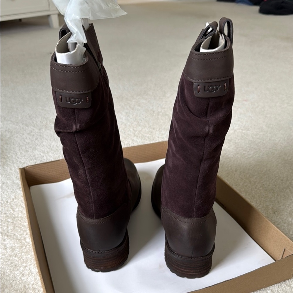UGG Women's Brown Leather Boots - Picture 6 of 9